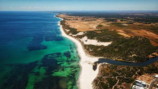 Peppermint Grove Beach