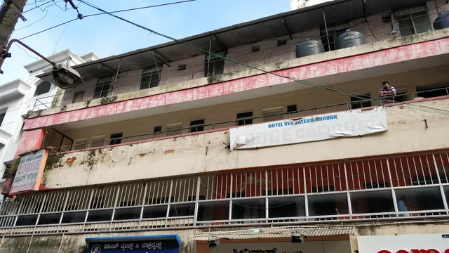Hotel Venkatesh Bhavan