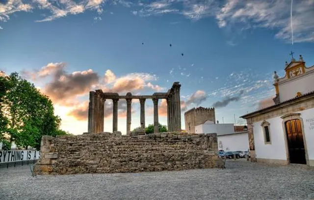 Templo Romano Évora