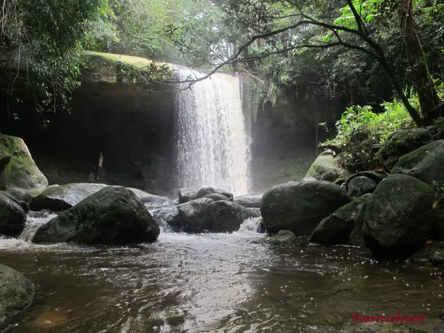 Air Terjun Riam Macan