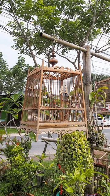 Swiss Family Treehouse