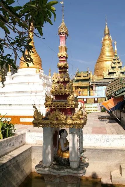 Soon Oo Pon Nya Shin Pagoda