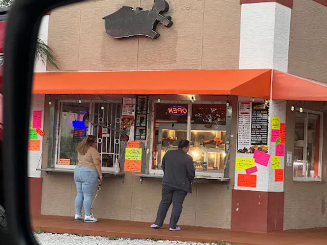 El Primo La Casa De Las Alcapurrias