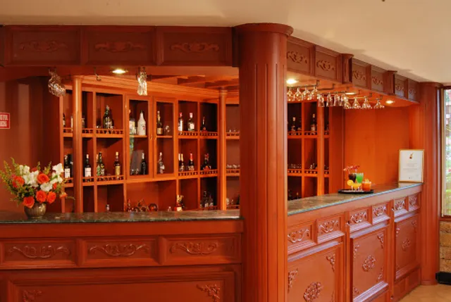 Keraleeyam at Raviz Kadavu