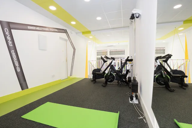 Vivir 100 | Entrenador personal en Estrecho