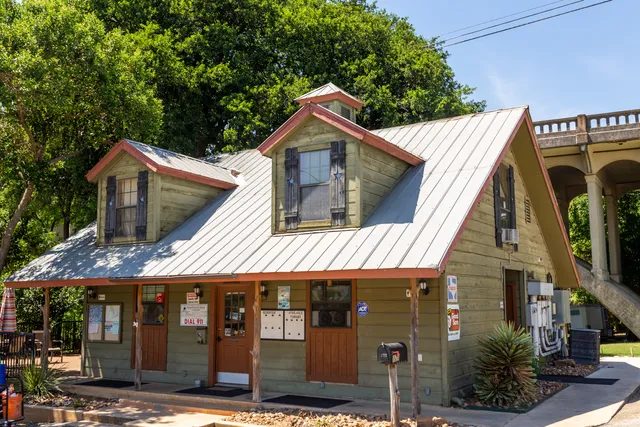 River Ranch RV Resort