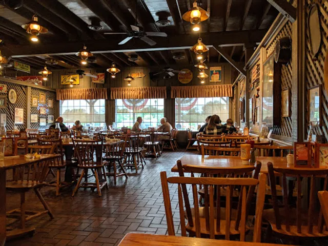 Cracker Barrel Old Country Store