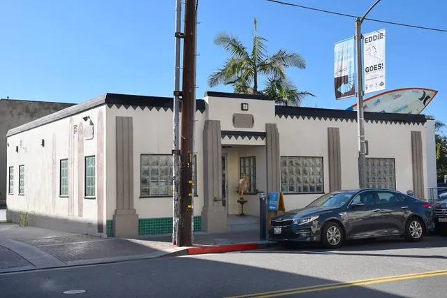 Huntington Beach International Surfing Museum