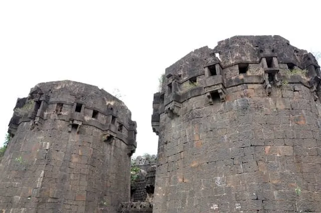Naldurg Fort