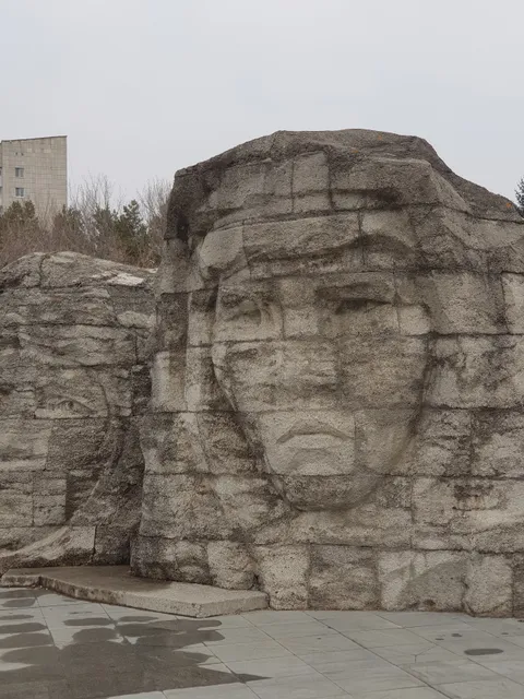 MEMORIAL COMPLEX "Countryman - KOMSOMOLCHANAM, fell in battles for the Motherland in the grim years of the Great Patriotic War"