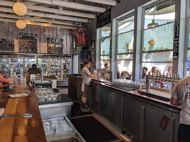 Lama Dog Tap Room + Bottle Shop