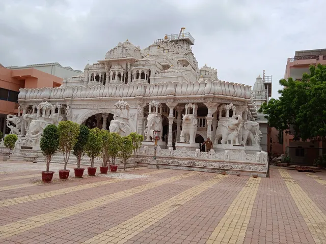 Gaj Mandir Kesariyaji