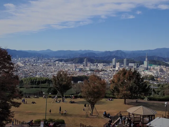 Nihondaira Zoo outlook Square