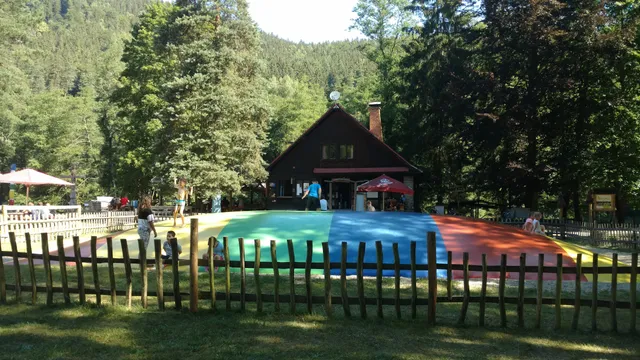 place image