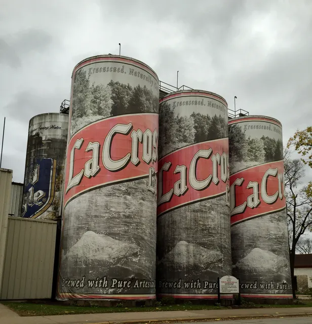 World's Largest Six-Pack