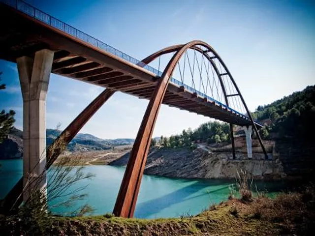 La Vicaria Arch Bridge