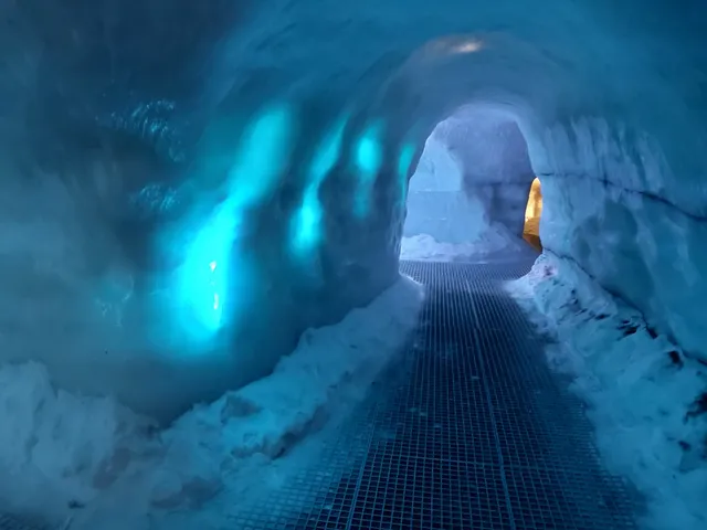 Vatnið í náttúru Íslands