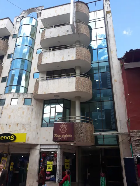 hotel reina isabella