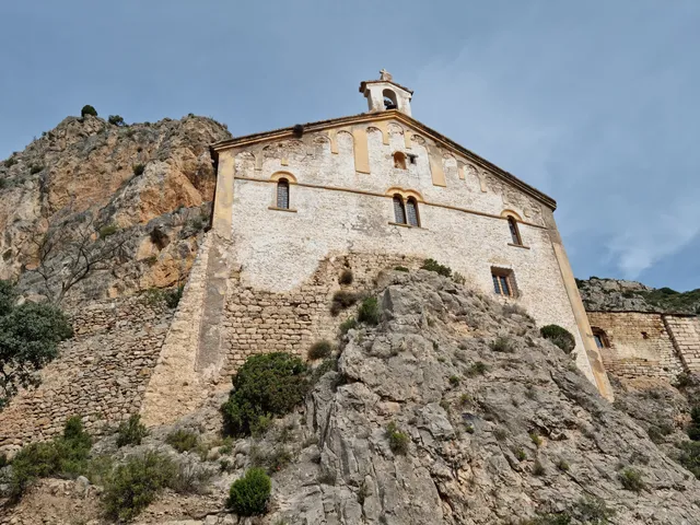 Ermita De Pedra, Ager