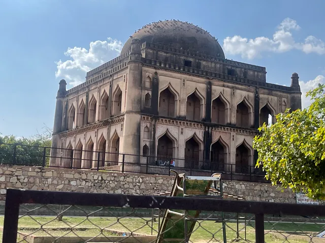 Chor Gumbad