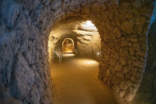 Tettyei Mésztufa-barlang