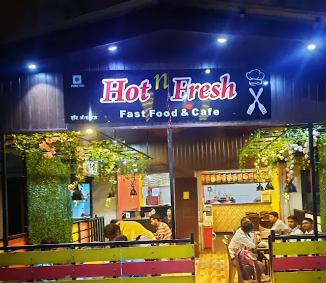 HOT N FRESH,Pure Veg Fastfood & Meal....