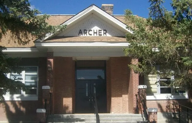 Old School Inn Archer