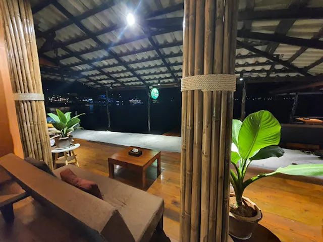 The Happy Monk Seaview Bar & Restaurant