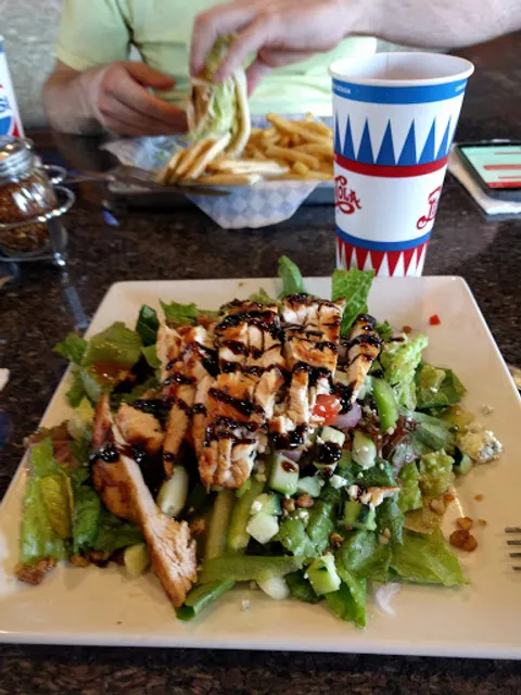 Opa Tempe Bar & Grill