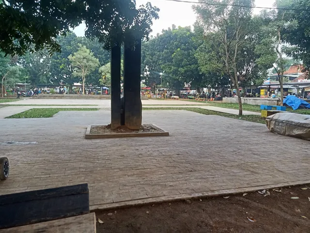 Alun Alun Kota Jonggol