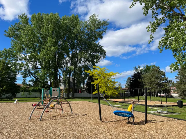 Dorval Park and Playground