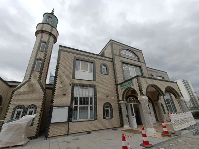 Islamic Community Frankfurt E.V Abu Bakr mosque