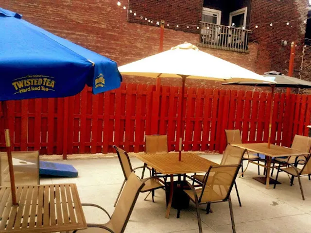 Pearl Road Tavern & Eatery