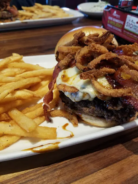 Applebee's Grill + Bar