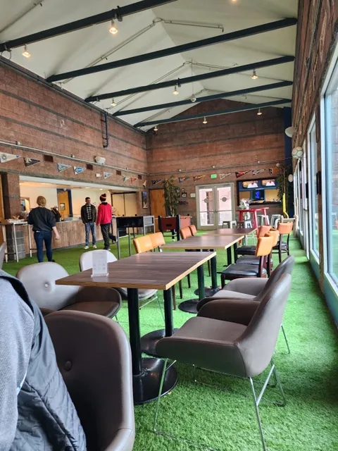 Best Ball | Food Drinks Sports