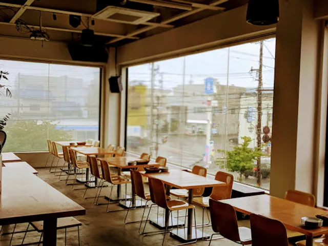 地中海料理 & ワインショップ BOQUERIA (ボケリア 魚津)