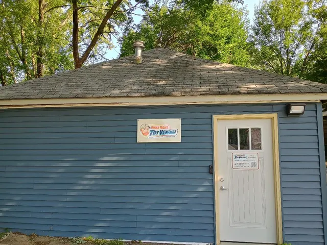 Uncle Nick's Toy Venture | Online Toy Store – Buy, Sell, Trade