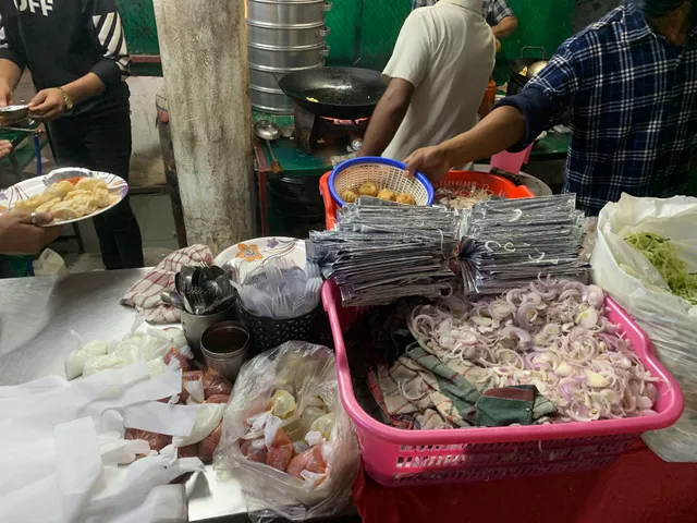 Pushkar Raj Momos & Chinese Corner