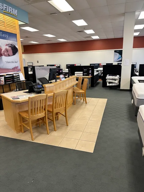 Mattress Firm Clearance Center Highway 28