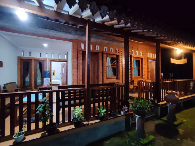 Homestay Romadhoni