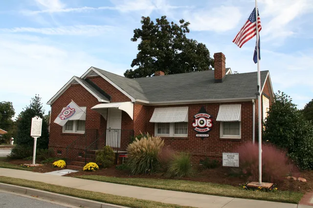 Shoeless Joe Jackson Museum & Baseball Library