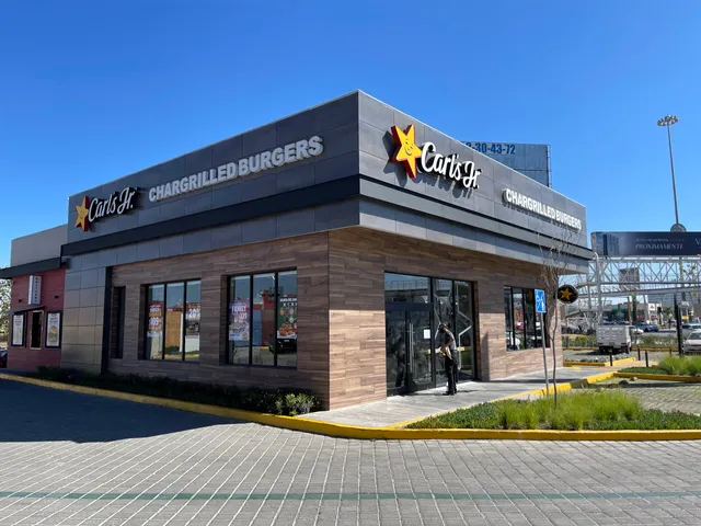 Carl's Jr. Atlixcáyotl Puebla