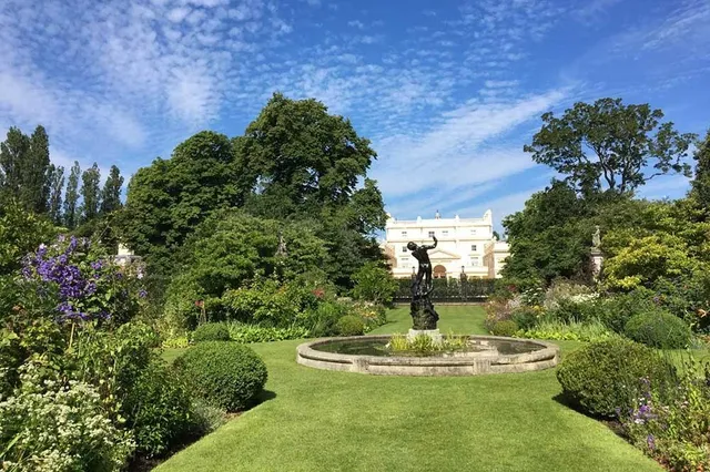 St John's Lodge Garden