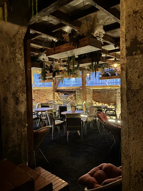 Pub „Nora Aktora”