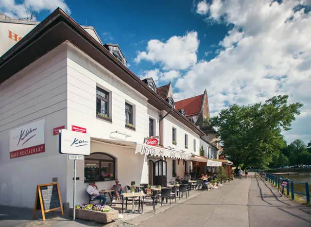 Hotel & restaurant Klika