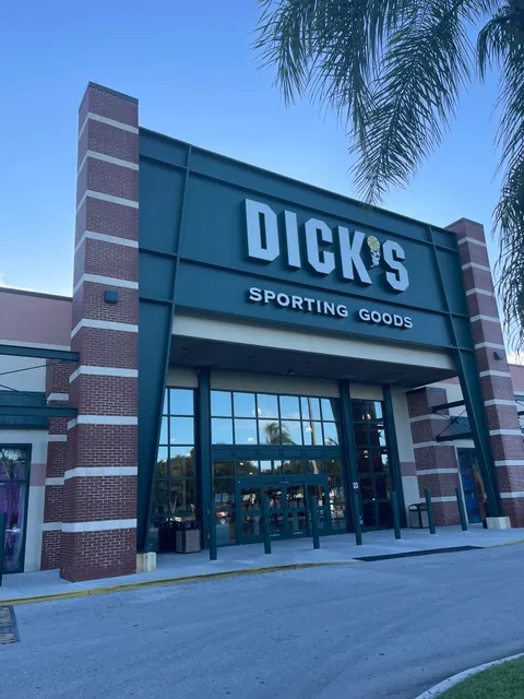 DICK'S Sporting Goods