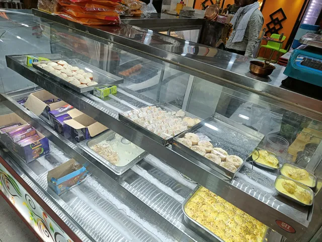 HOTEL ANARI CHAT & RESTAURANT