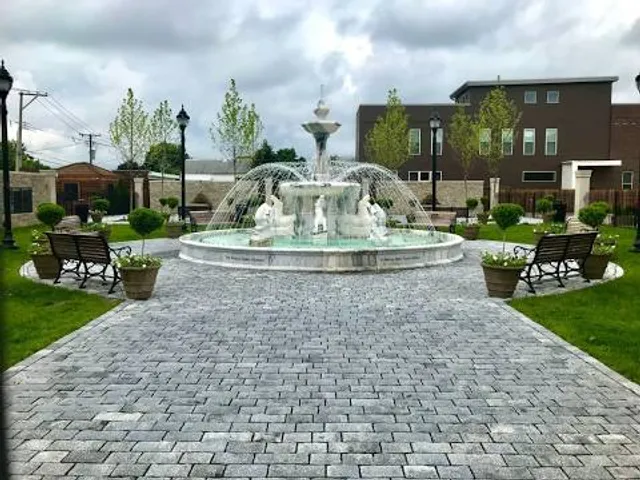 Piazza Imo On the Hill