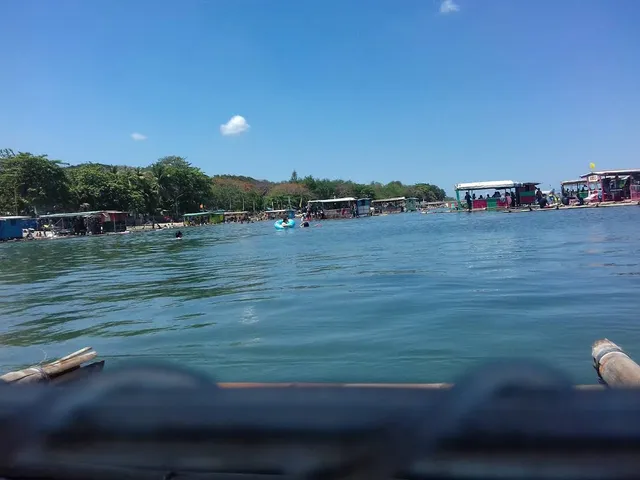 Matabungkay Aqua World