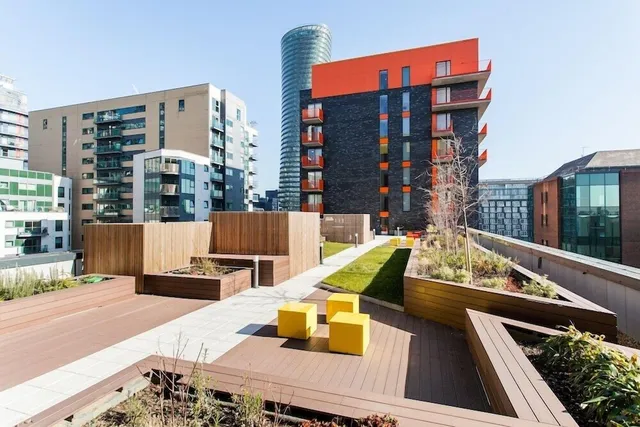 Clover Court by Q Apartments